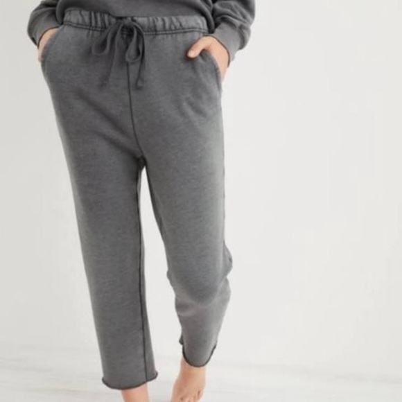 aerie Pants - NWT Aerie Cropped Sweatpants